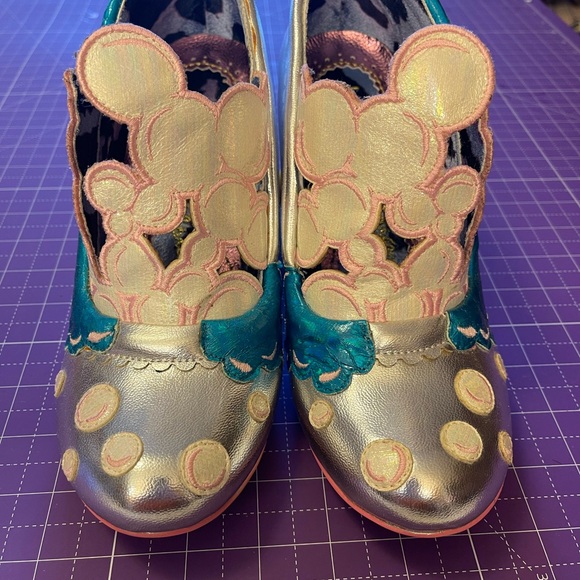 NWOB Irregular choice rubber duck and bubbles character heels. Size 38 - Picture 4 of 5